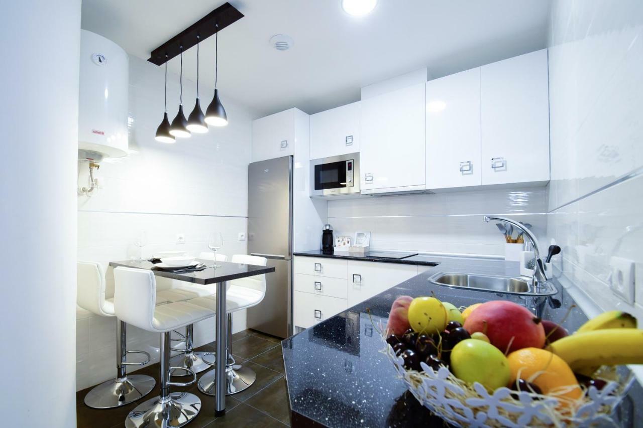 Apartamento Zarate I Apartment กรานาดา ภายนอก รูปภาพ